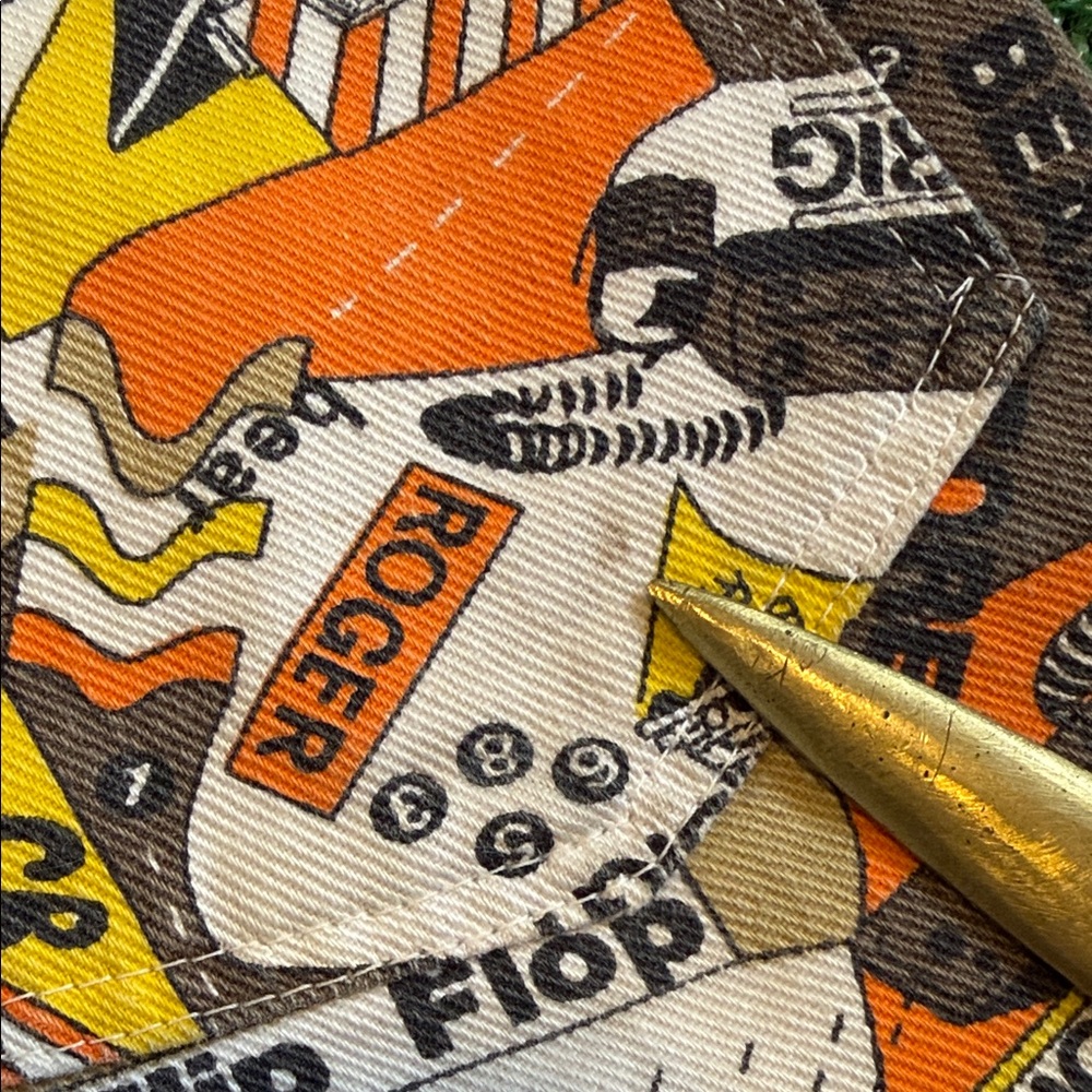 Rad & Rare 70s Vintage Big Rig CB Radio Slang Graphic Print Frayed Jean Shorts - Picture 12 of 14